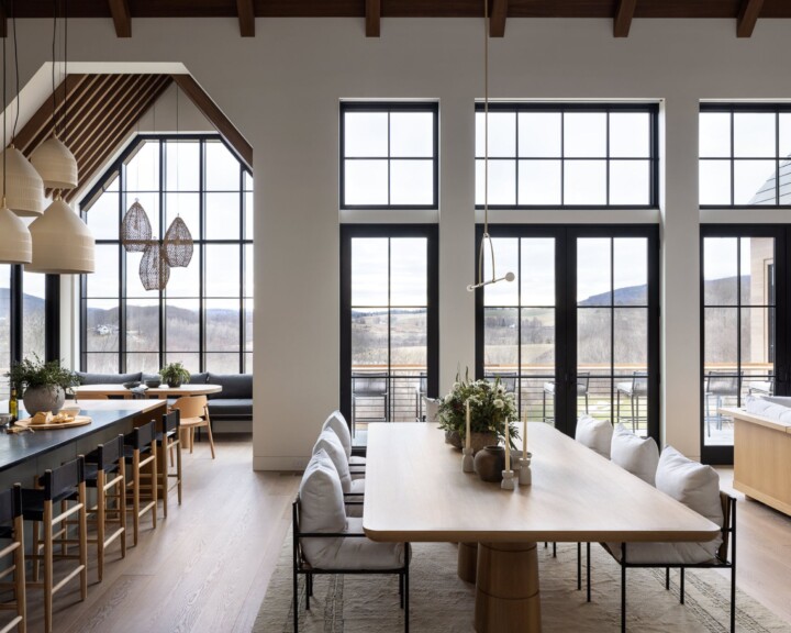 NY Hudson Retreat with high ceilings large windows