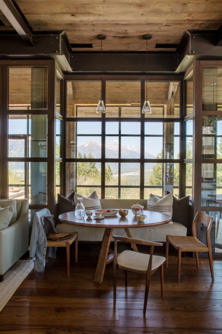 Luxury Contemporary Mountain Home Interiors breakfast corner