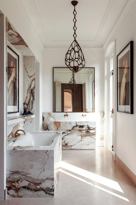 Elegant Veins and Timeless Charm: Marble Bathroom Design Ideas