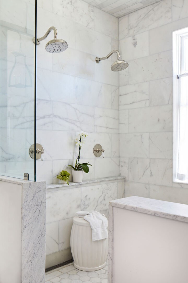 white-marble-bathroom-design-idea
