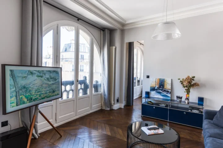best-Paris-Airbnb-apartment-6