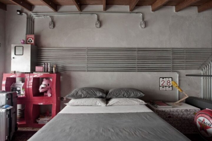 industrial-bedroom-design-740×493-1