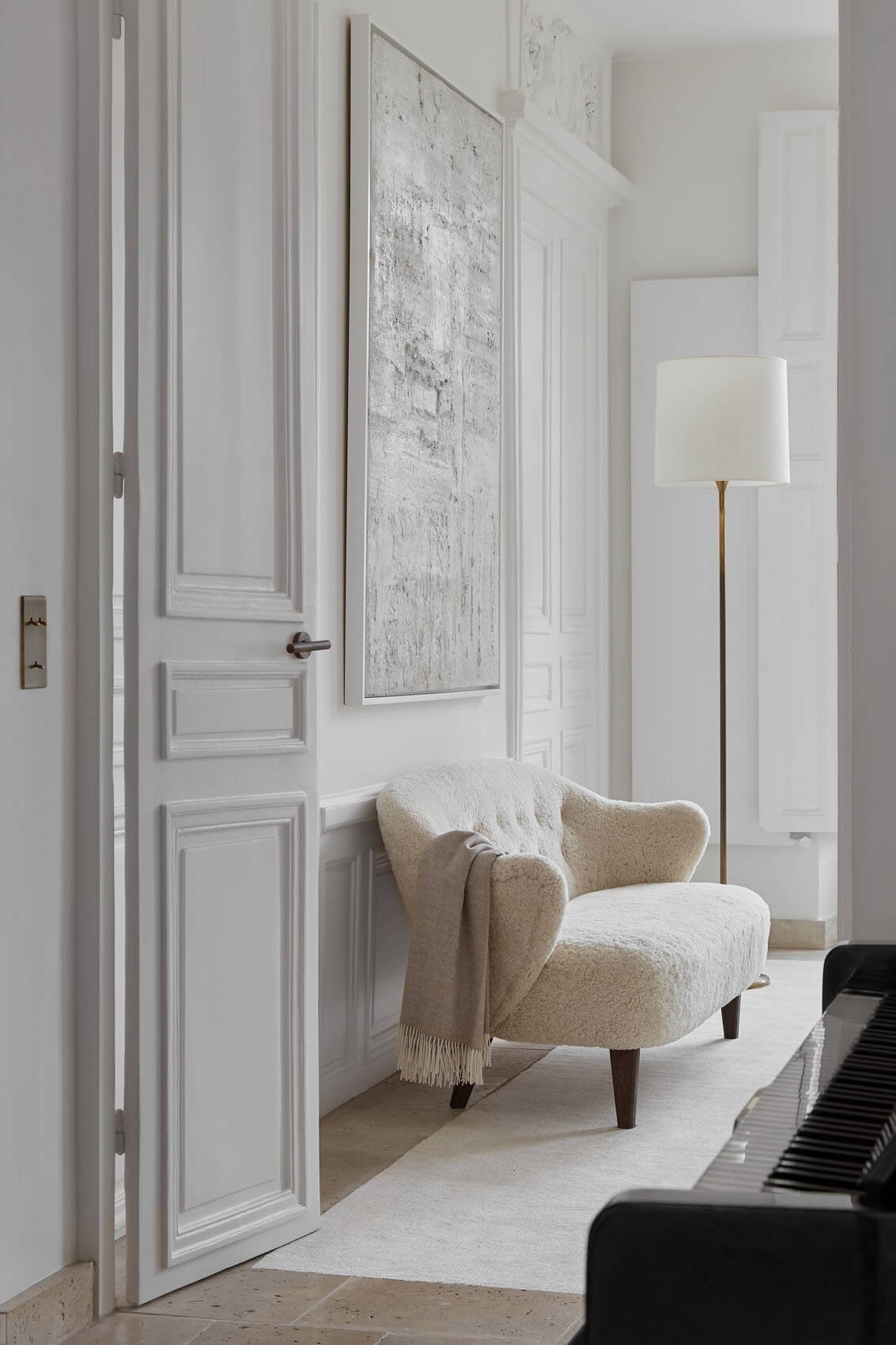 Stunning Transformation of a Parisian Apartment