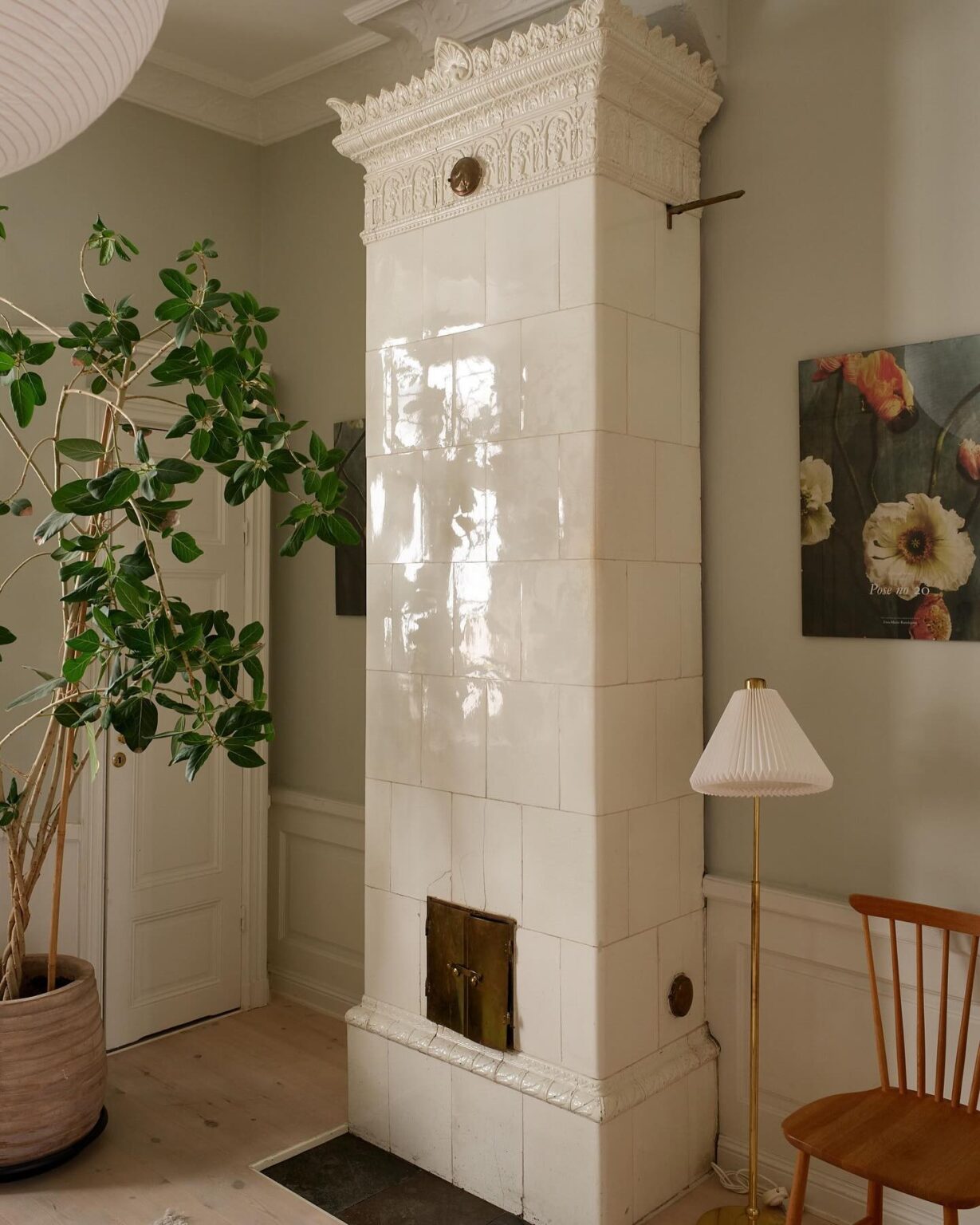 Curated visual reference: Fresh Look at This Scandinavian Apartment Is A Breathtaking Example Of Timeless Design