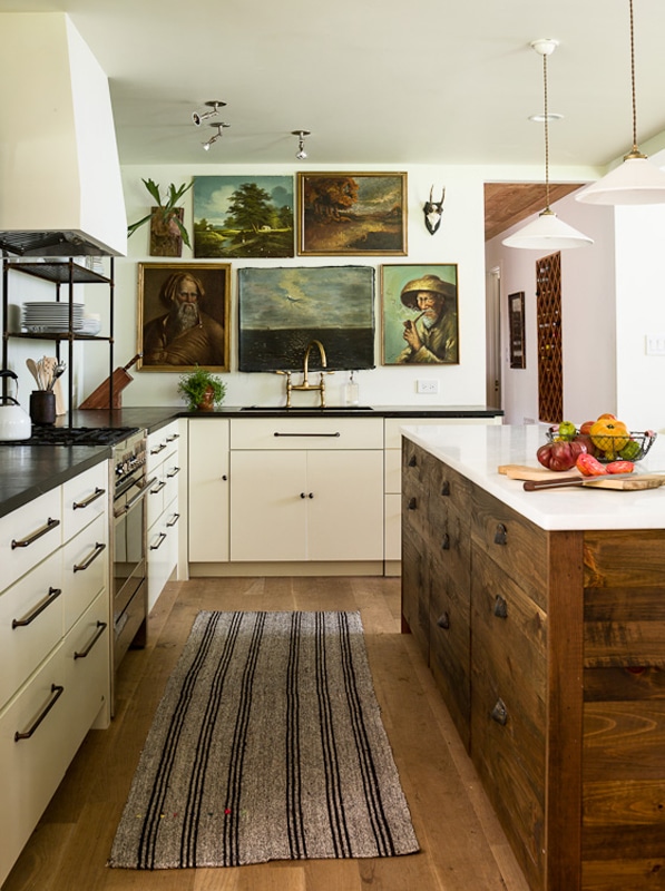 Laid-Back Down-To-Earth Interiors by Lauren Liess