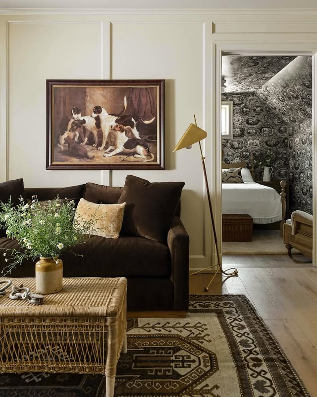Laid-Back Down-To-Earth Interiors by Lauren Liess
