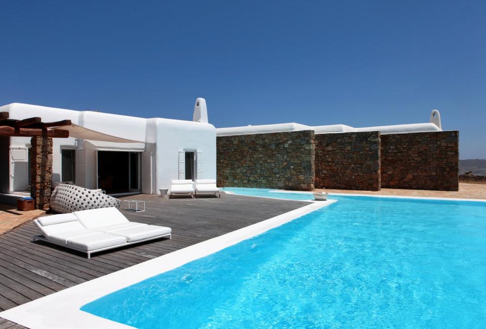 House in Mykonos by BC Estudio Architects interior 7